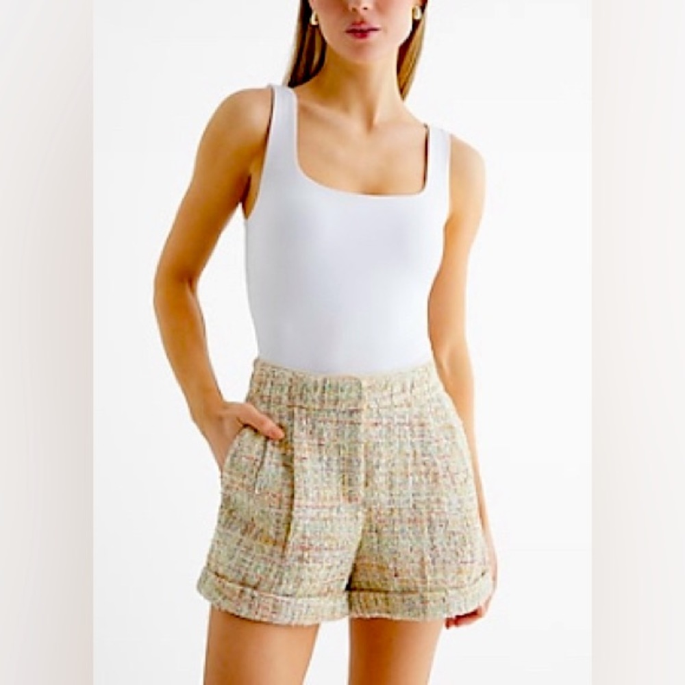 Express Stylist High Waisted Sequin Tweed Pleated Shorts Size 10